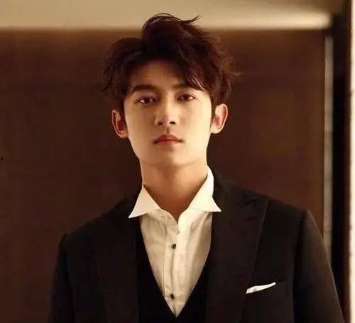 张耀圈内爆料是真的吗还是假的,真相揭秘,是实锤还是谣言? 第1张 张耀圈内爆料是真的吗还是假的,真相揭秘,是实锤还是谣言? 第1张